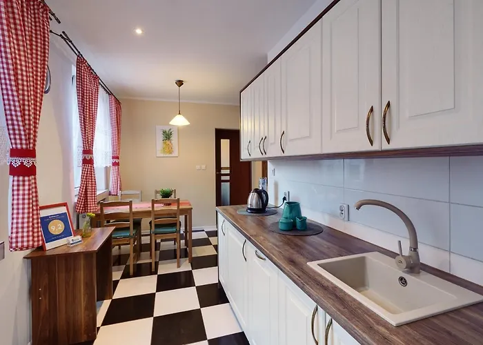 Dodo Acomodo 1 * קטוביץ